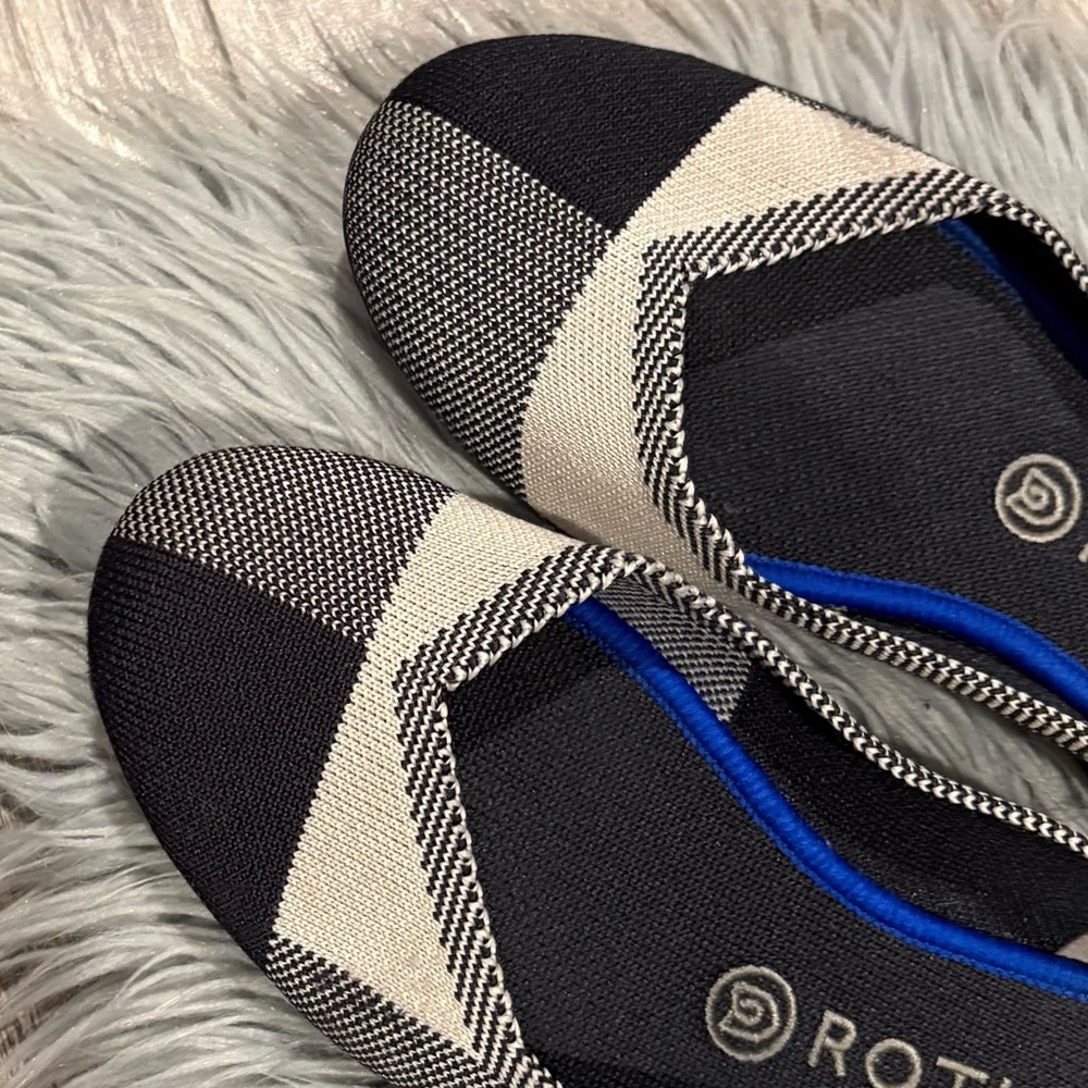 Rothy’s the flat round captoe plaid check in black grey white knit - 9 - Picture 5 of 11